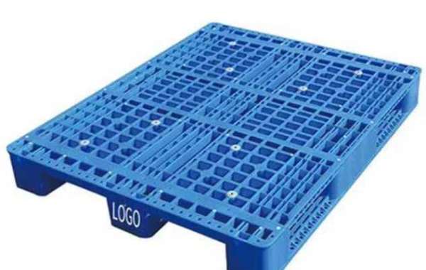 plastic pallet bins