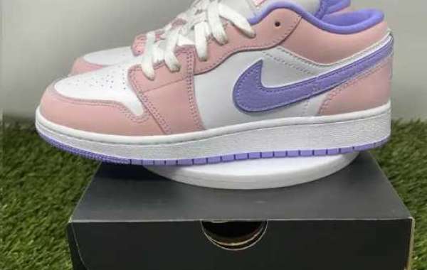 Spotlight on Air Jordan 1 Low Se Arctic Punch